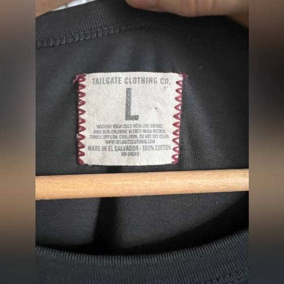 Tailgate clothing red indian men’s t-shirt 100% cotton - Picture 4 of 7